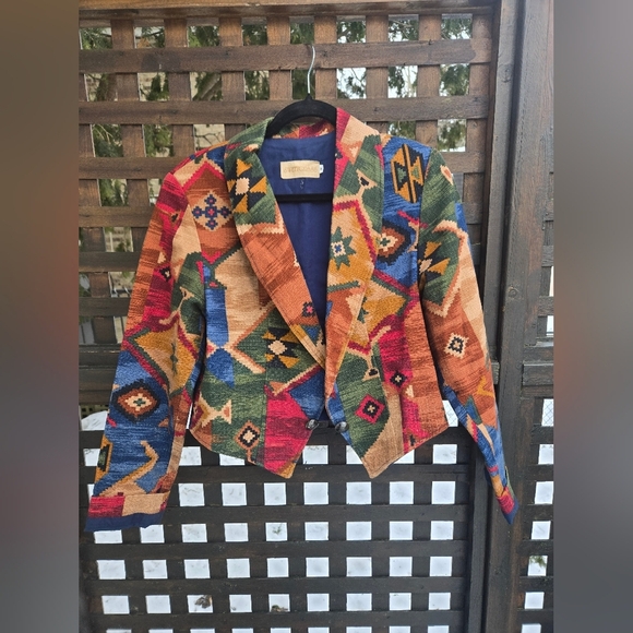 Vintage Jackets & Blazers - Vintage Cropped Blazer